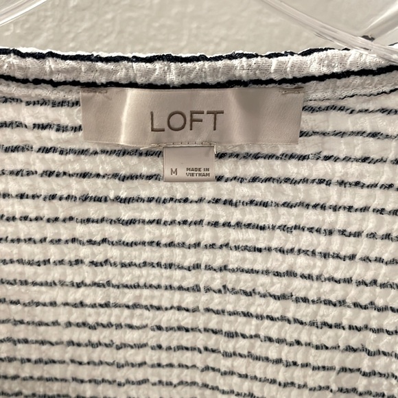 LOFT - striped drape sleeve shirt - size M - Picture 2 of 8